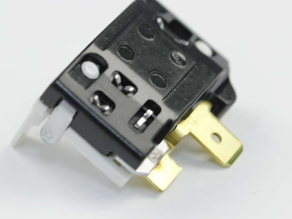 WR8X122 GE Refrigerator Overload Protector – Genuine OEM Compressor Overload Relay